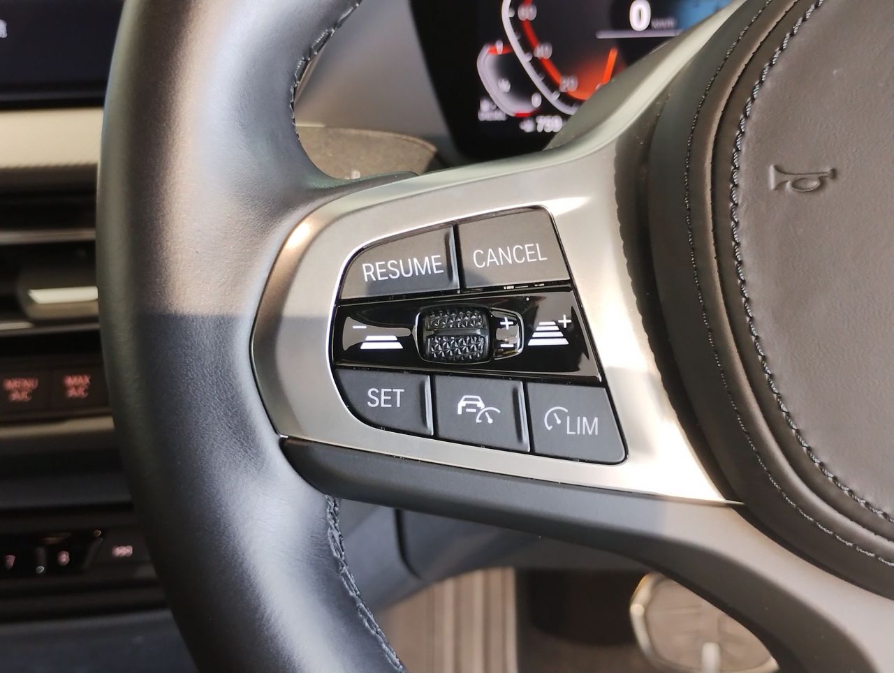 F40 118d Sports Hatch 5-door B47 2.0d