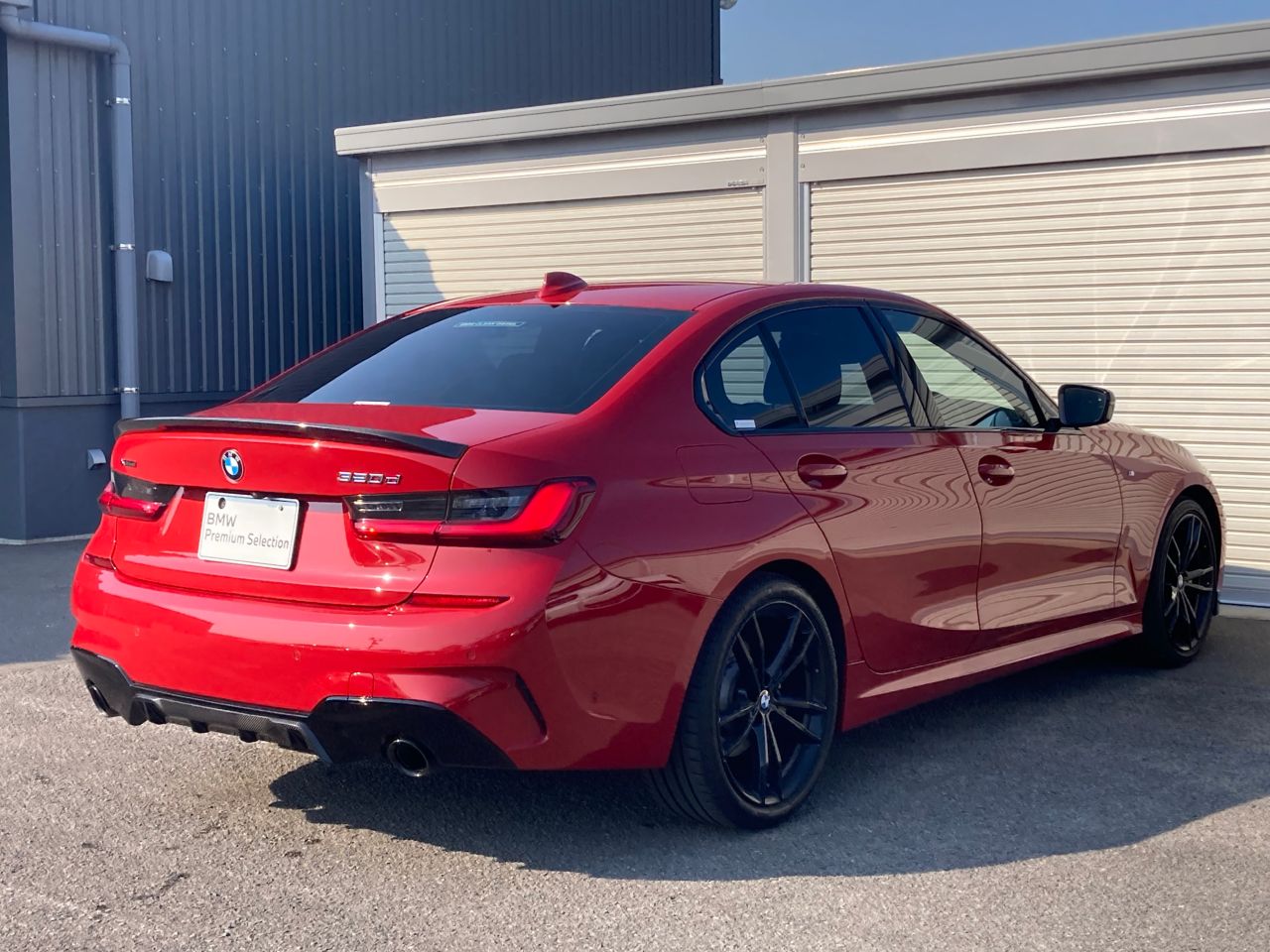 G20 320d xDrive RHD Saloon