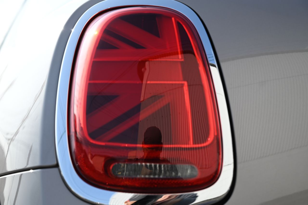 MINI Cooper F56 RHD