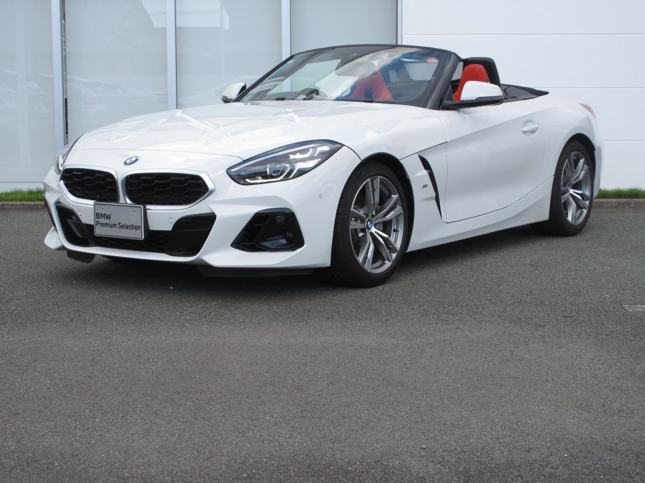 G29 z4 sDrive20i RHD