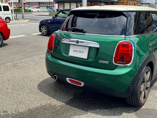 F56 MINI Cooper 3-Door Hatch LCI