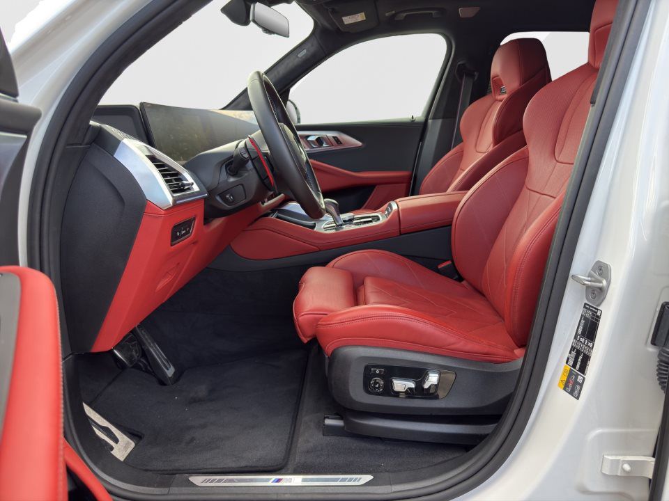 BMW XM