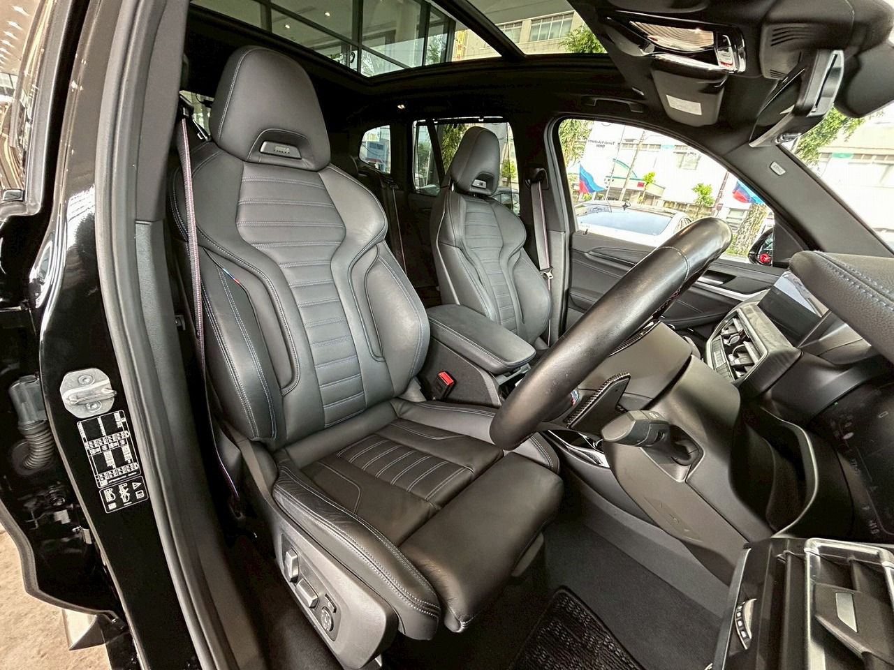 G01 X3 M40d RHD LCI ZA