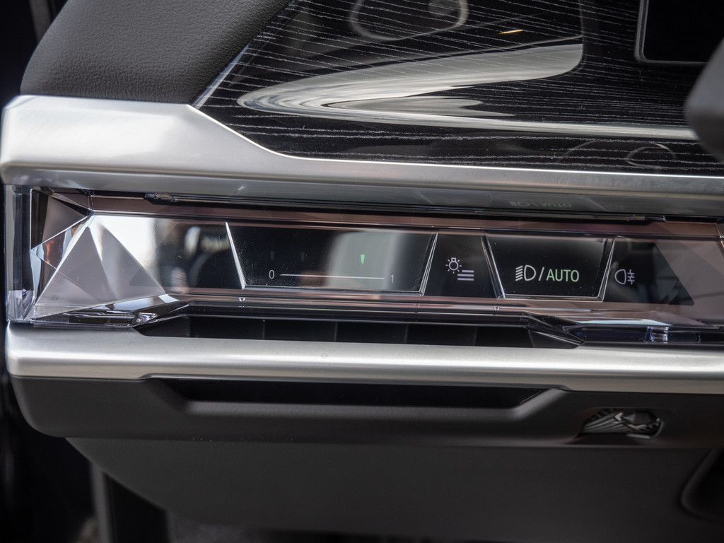 BMW 740