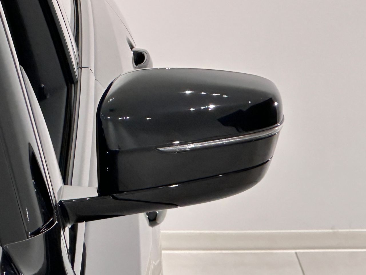 520d xDrive Touring RHD