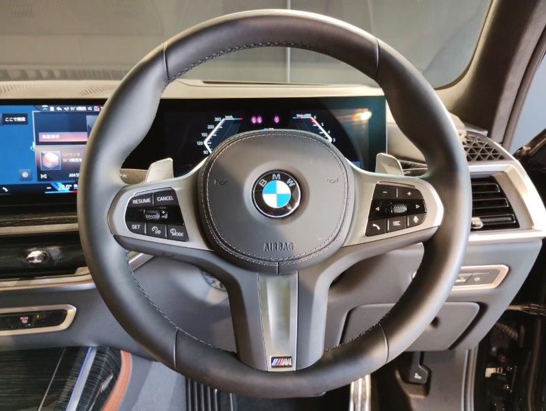 X7 xDrive40d RHD US