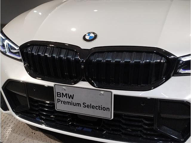 320d xDrive Berline RHD