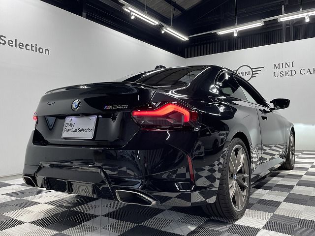 M240i xDrive Coupé RHD