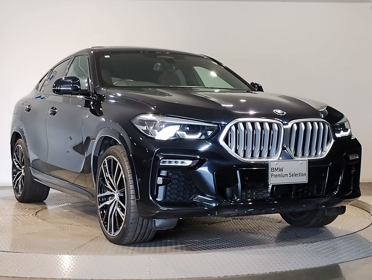 X* xDrive30d RHD