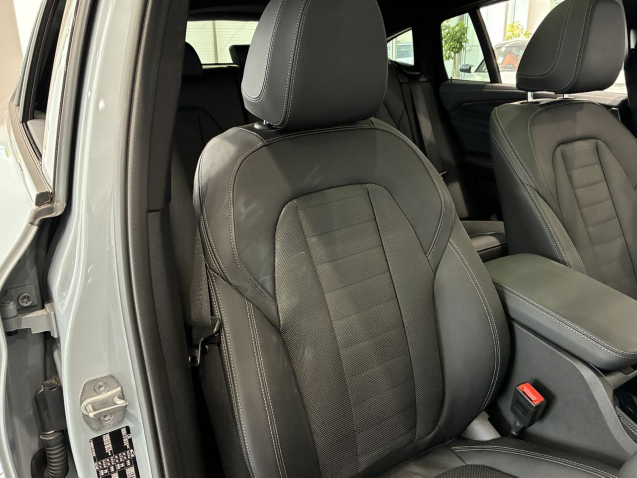 X4 xDrive20d RHD