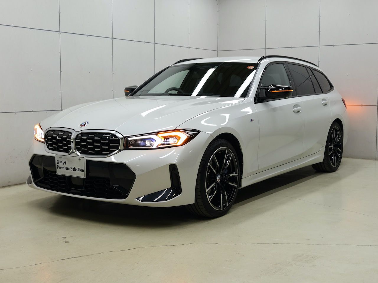 M340i xDrive Touring