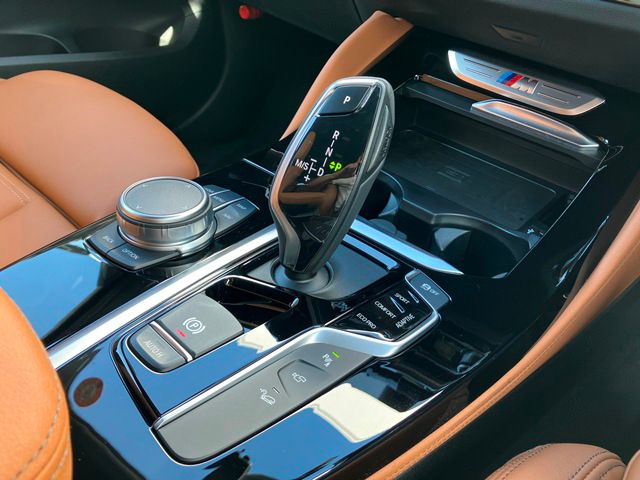 X4 M40i RHD