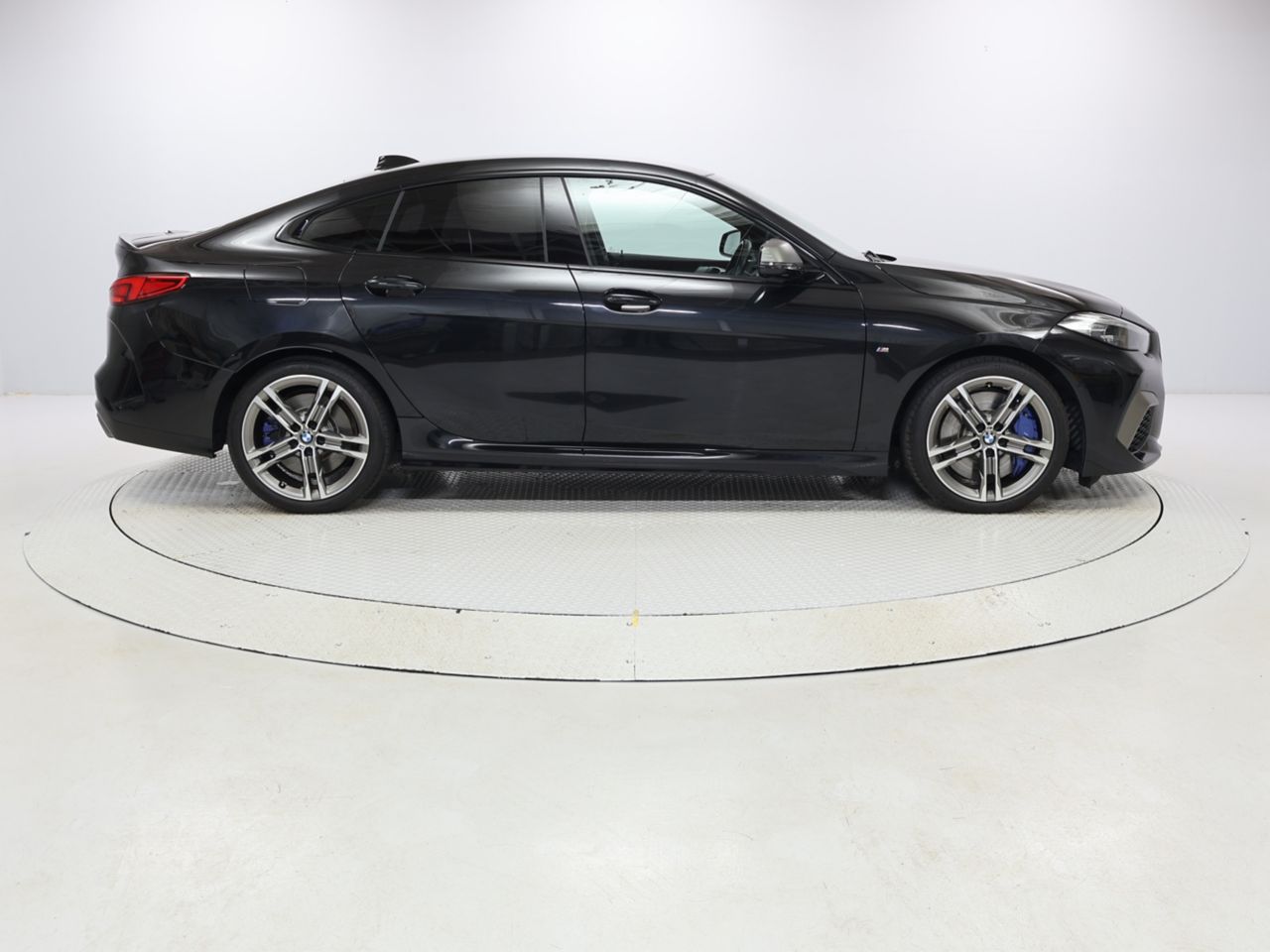 F4* **35i xDrive **** ***** B48 2.0i