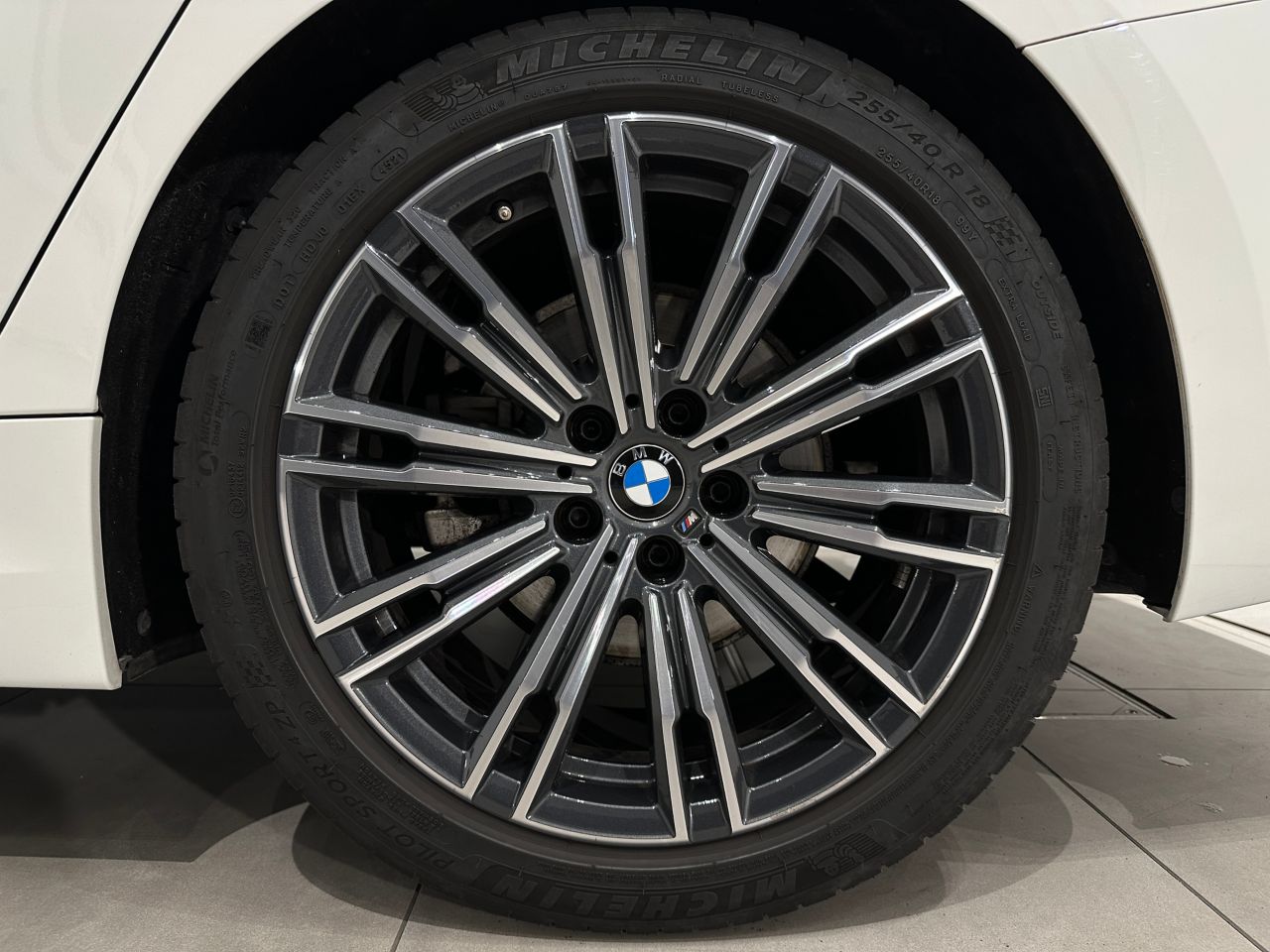 G21 318i Touring