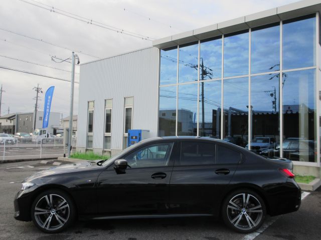 320d xDrive Berline RHD