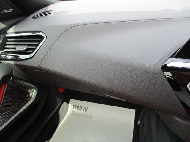 G29 z4 sDrive20i RHD