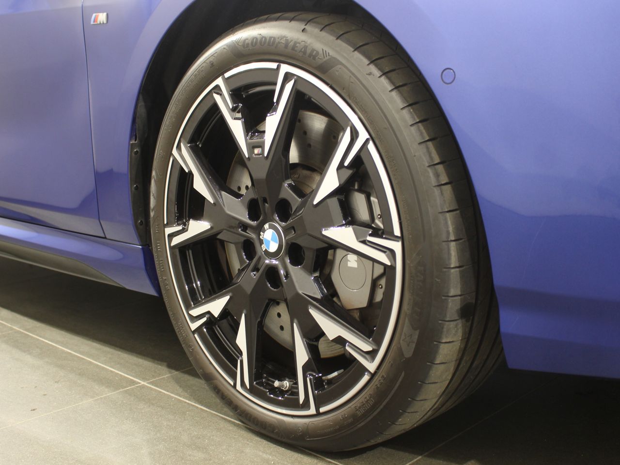 M135 xDrive Sports Hatch