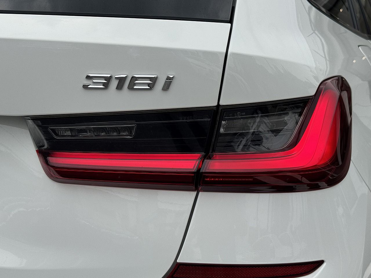 G21 318i Touring