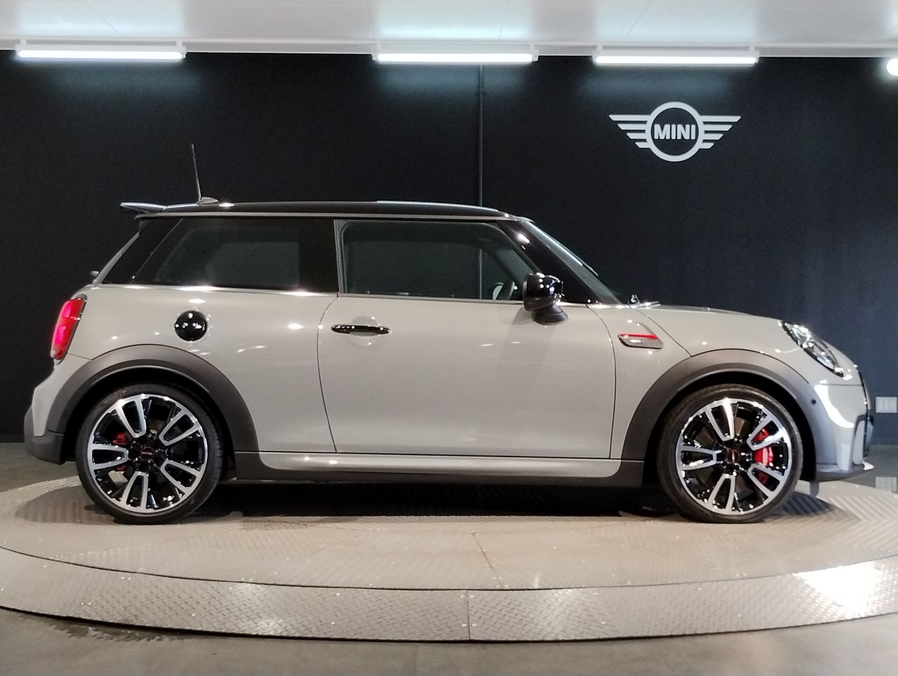 MINI JCW 3 Dr