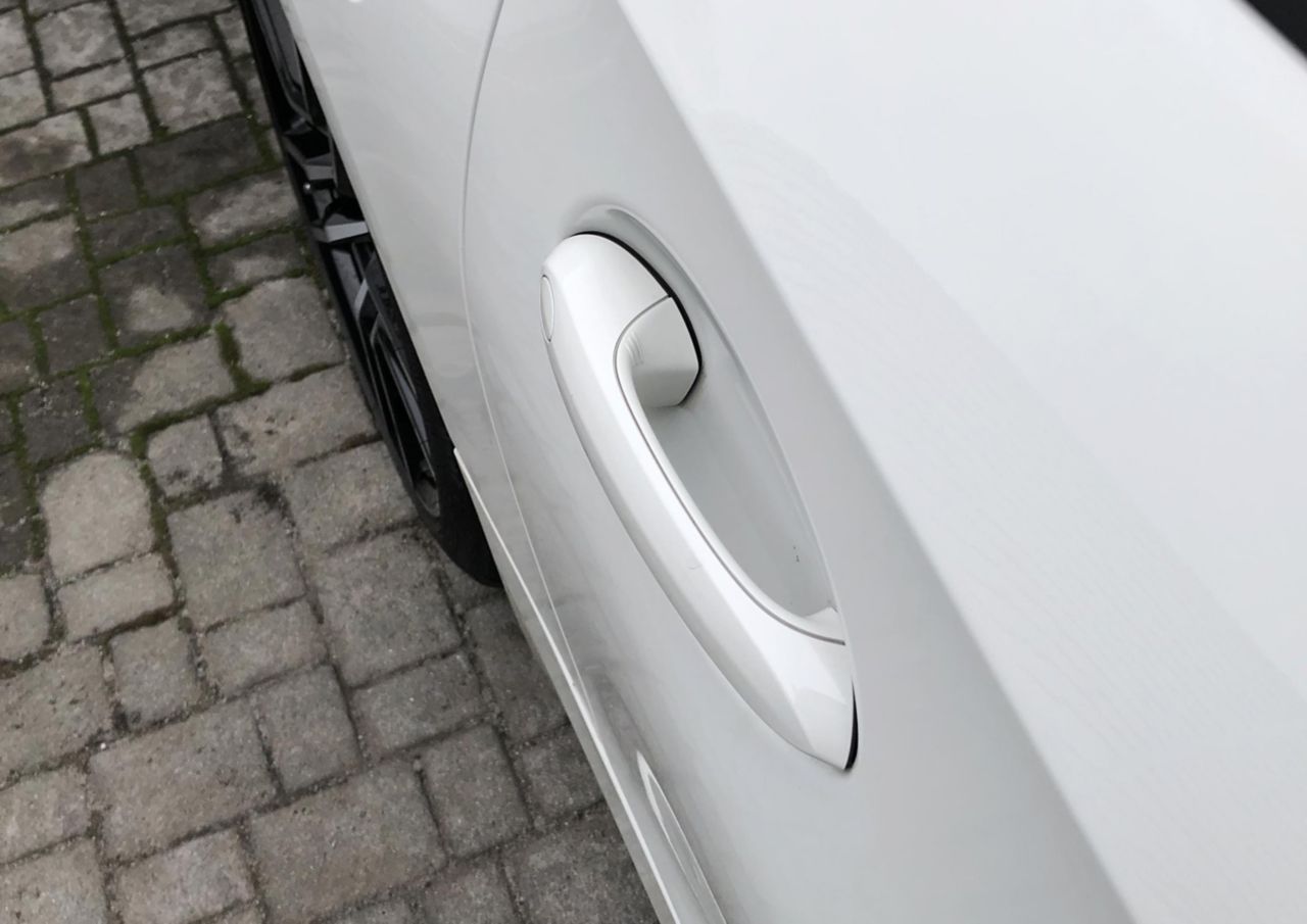 G29 z4 sDrive20i RHD