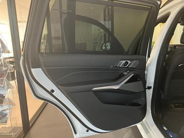 X7 xDrive40d RHD US