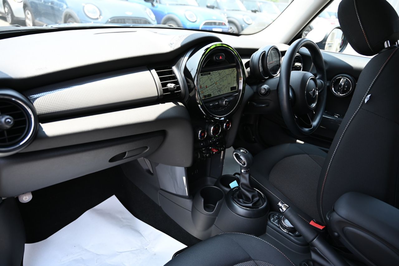 F56 MINI COOPER