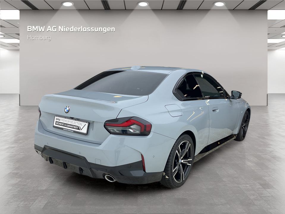 BMW 218