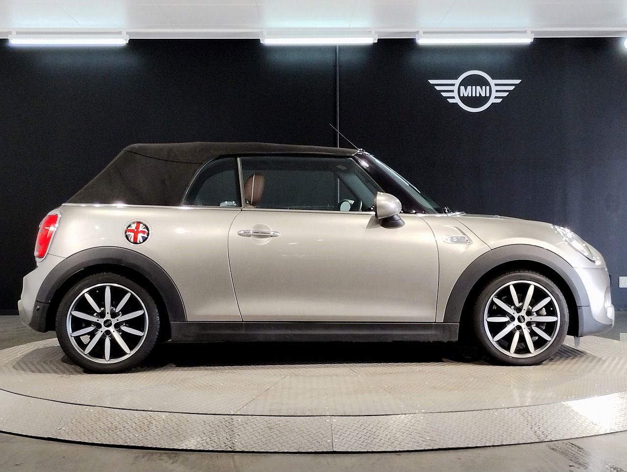 MINI CONVERTIBLE COOPER S