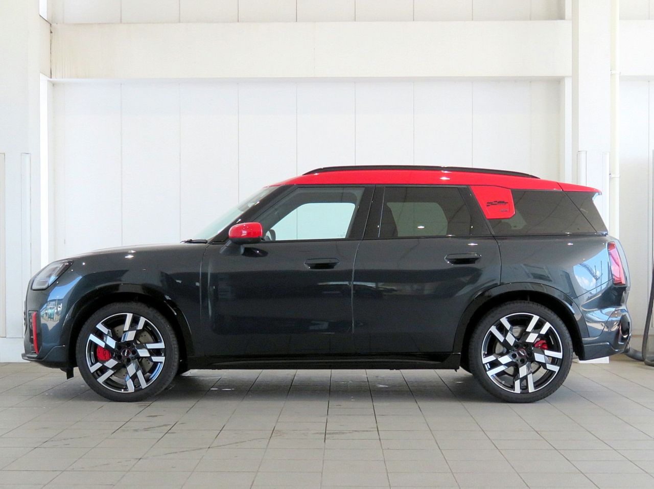 U25 MINI John Cooper Works Countryman ALL4