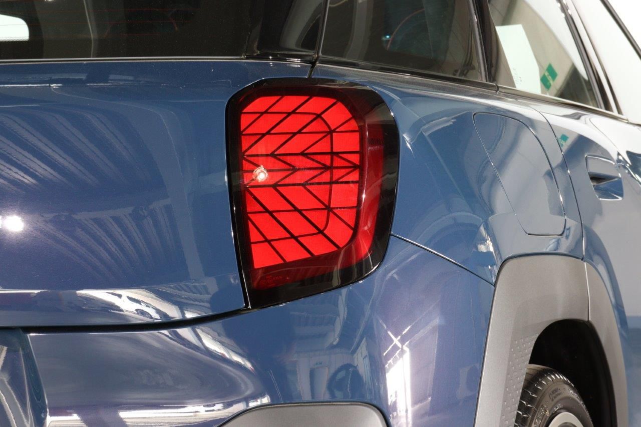 J05 MINI Aceman SE