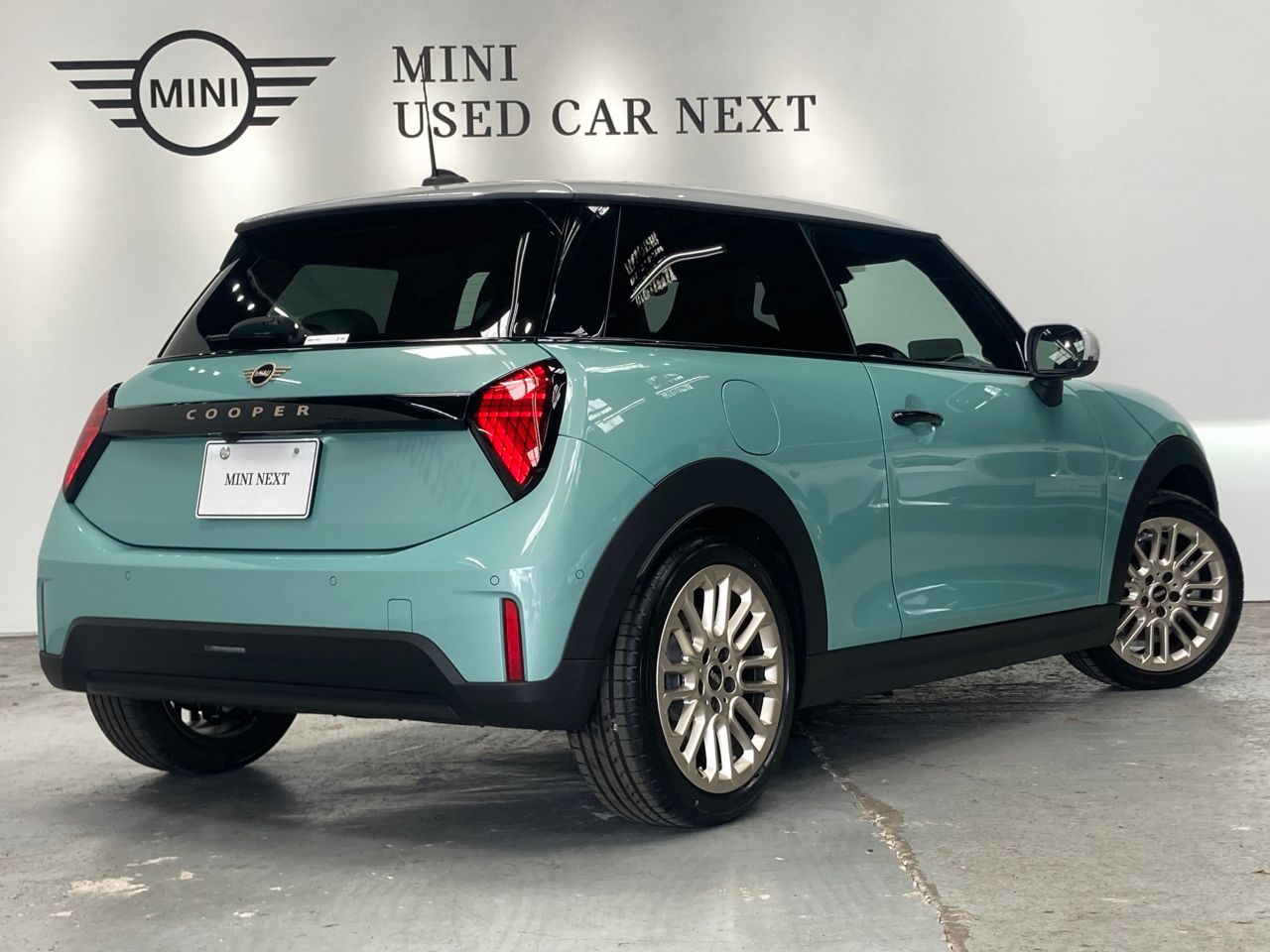 F66 MINI Cooper C 3Dr