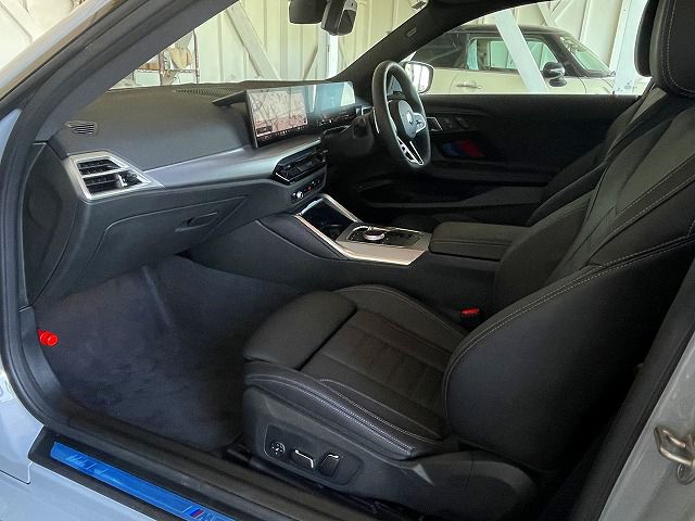 G42 220i Coupe