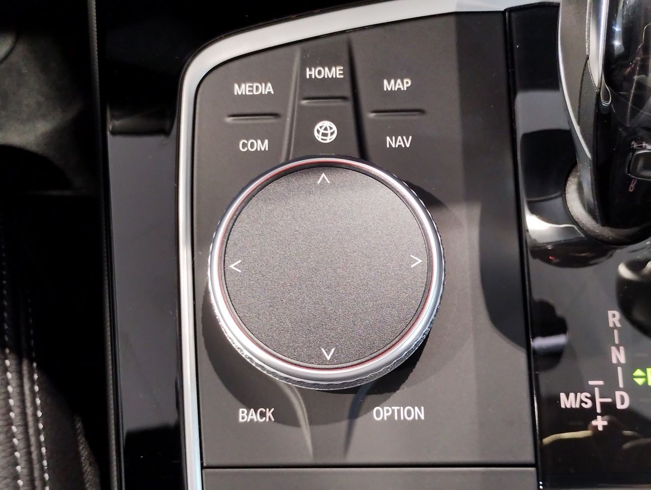 F4* **35i xDrive **** ***** B48 2.0i