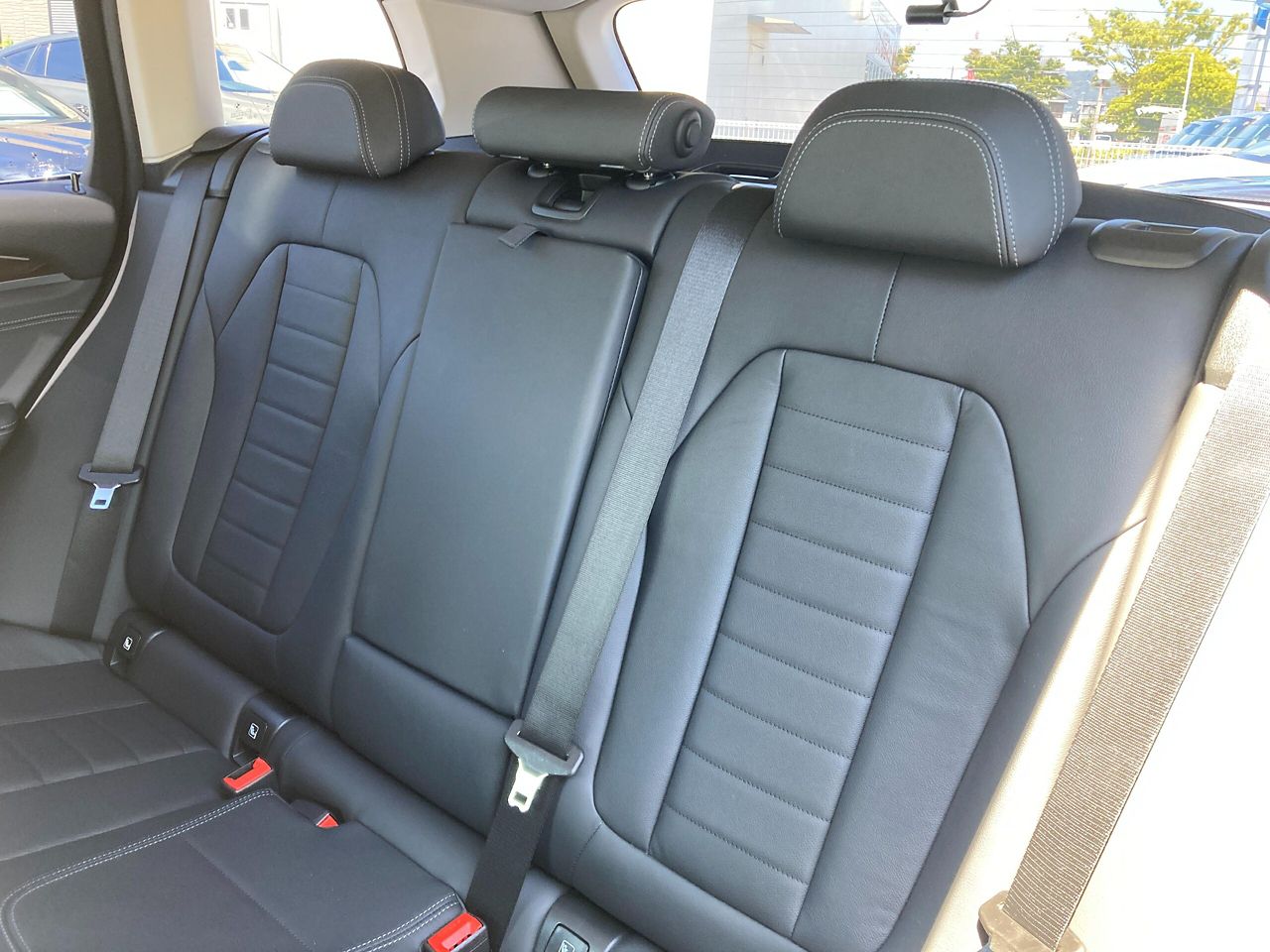 G01 X3 xDrive20i RHD ZA LCI