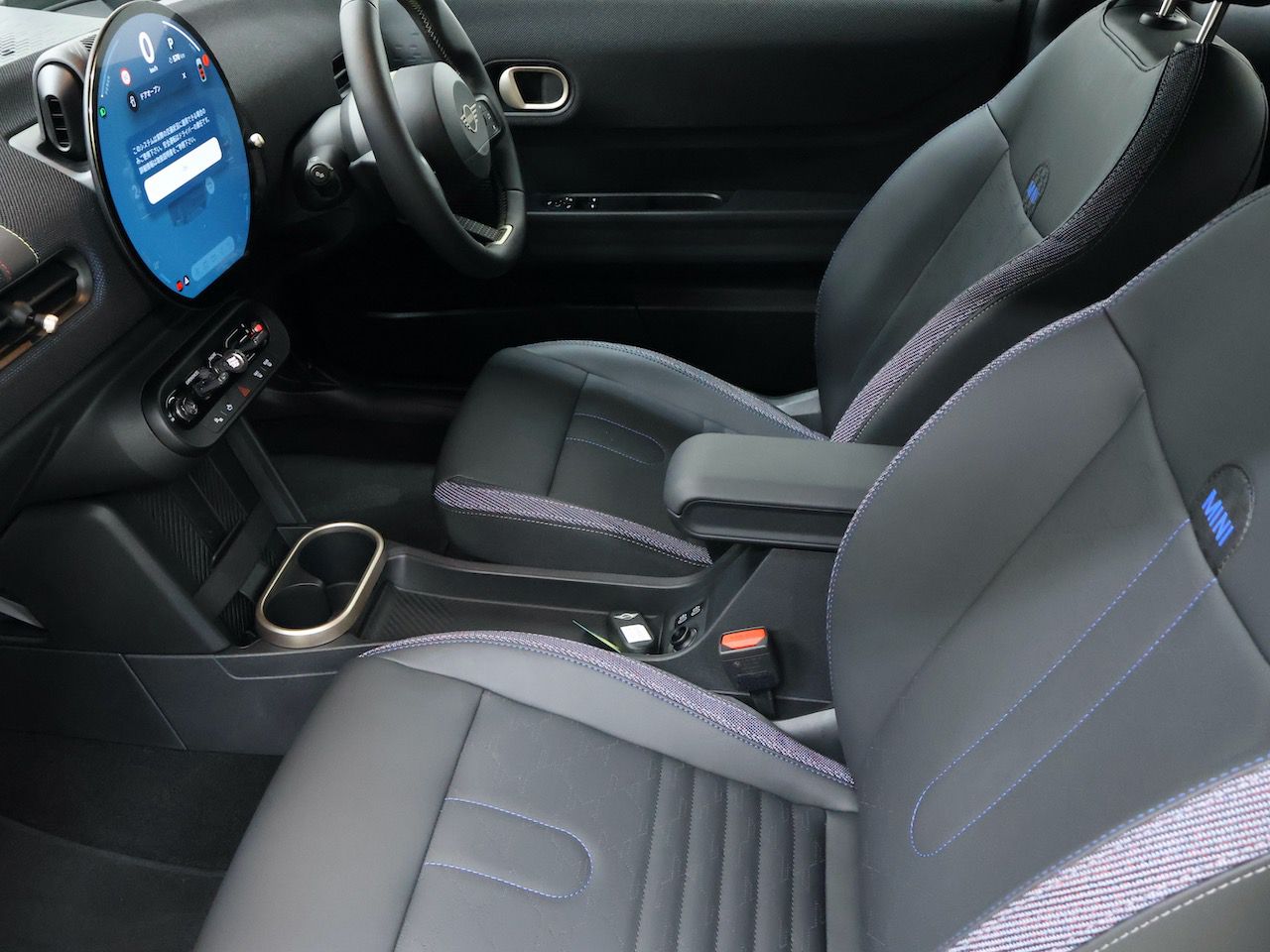 F66 MINI Cooper C 3Dr