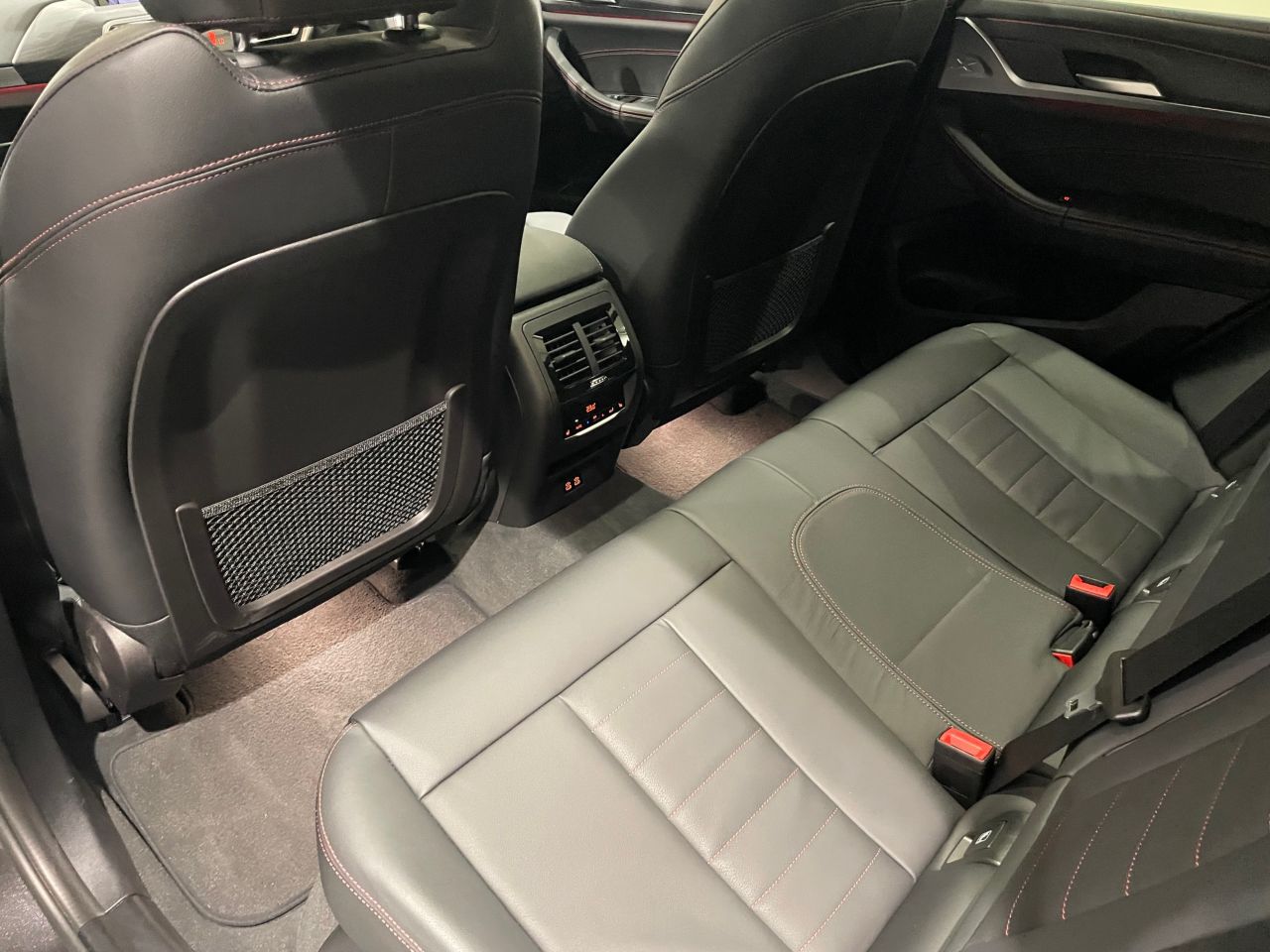 X4 xDrive20d RHD