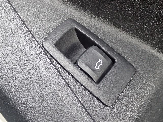 F40 118d Sports Hatch 5-door B47 2.0d