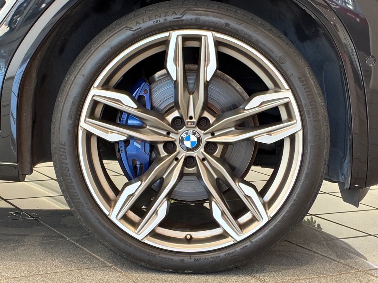 X4 M40i RHD
