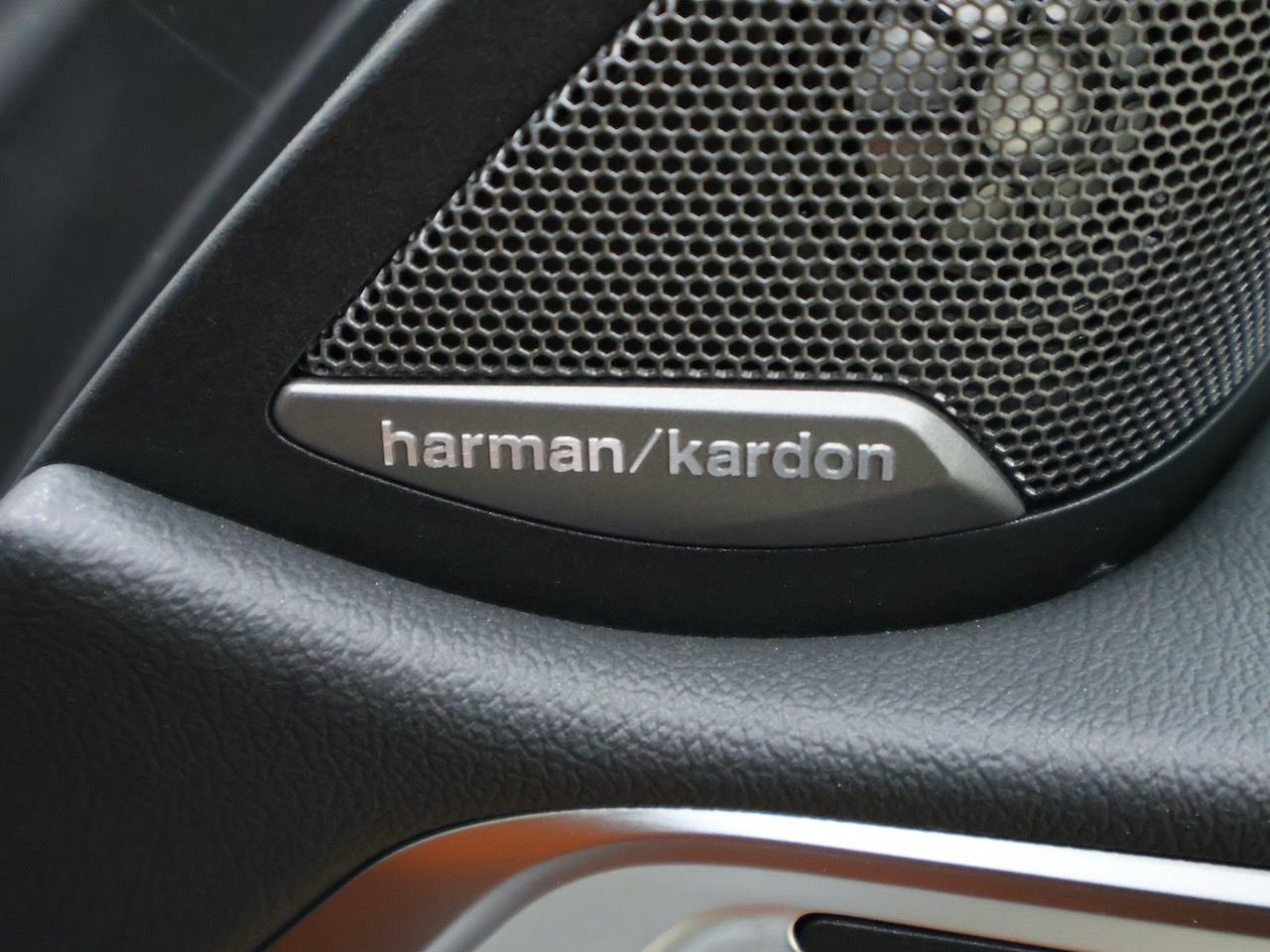 G83 M4 Competition M xDrive Competition RHD