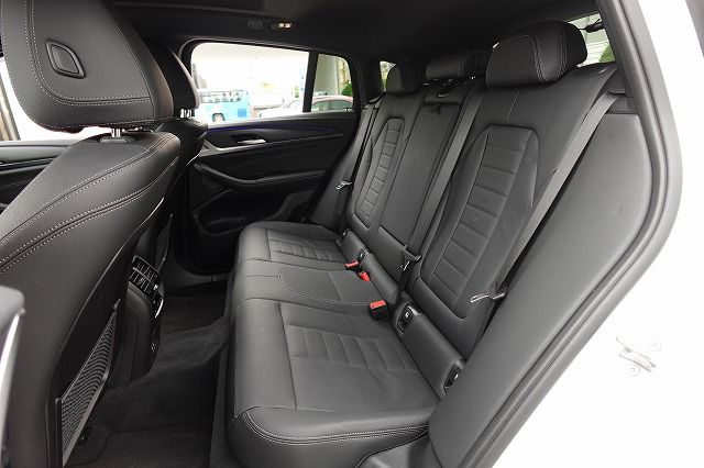 X4 xDrive20d RHD