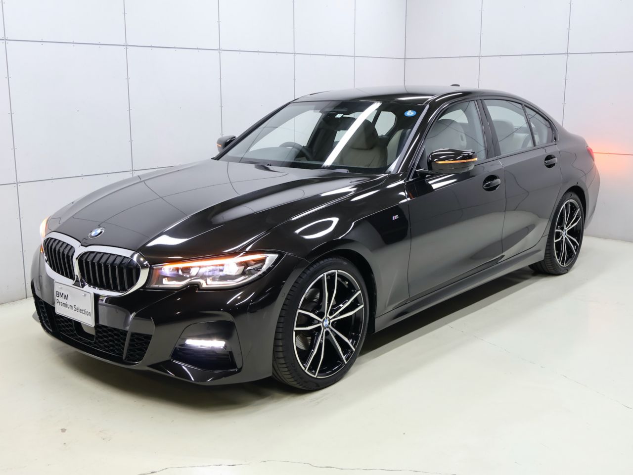 G20 320i Saloon RHD TU