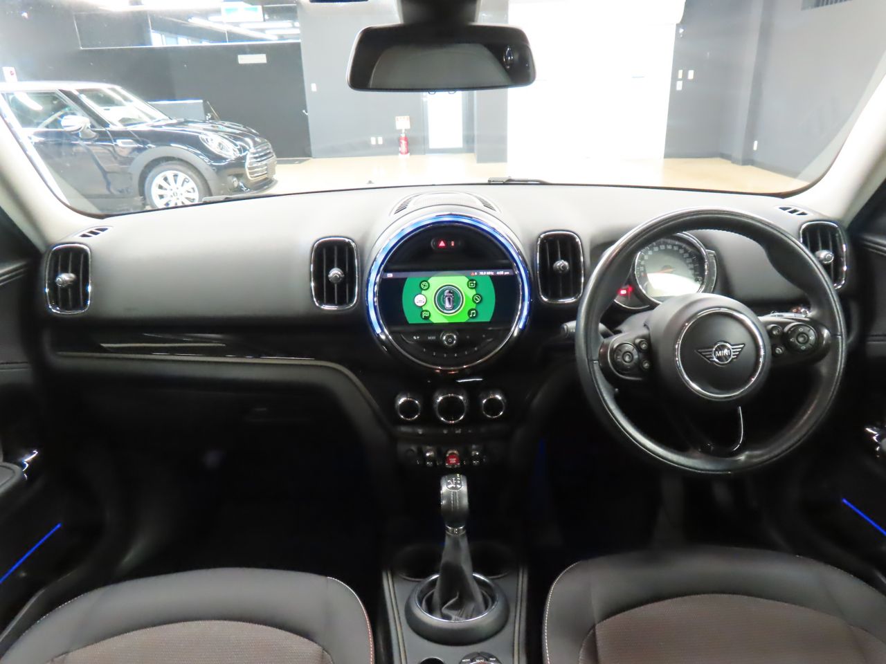 MINI CROSSOVER COOPER D