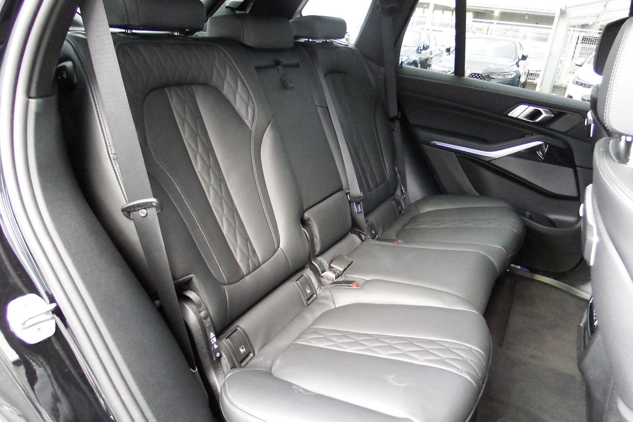 X5 xDrive40d RHD