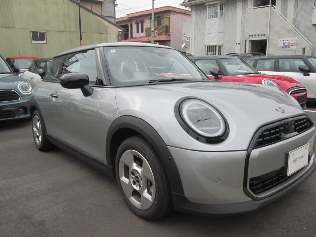 F66 MINI Cooper C 3Dr