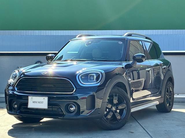 MINI COOPER D CROSSOVER.