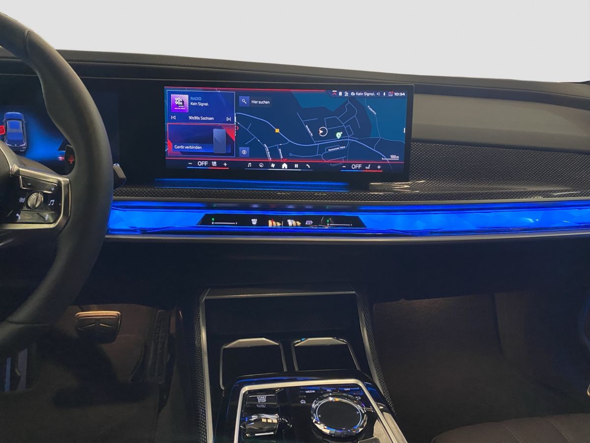 BMW 760