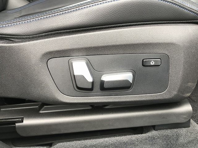X3 20D
