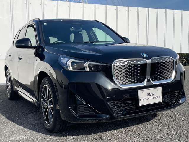U11 iX1 xDrive30