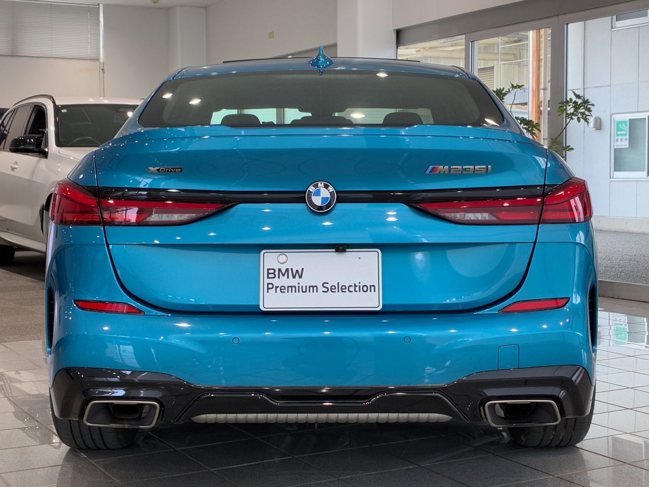 F4* **35i xDrive **** ***** B48 2.0i