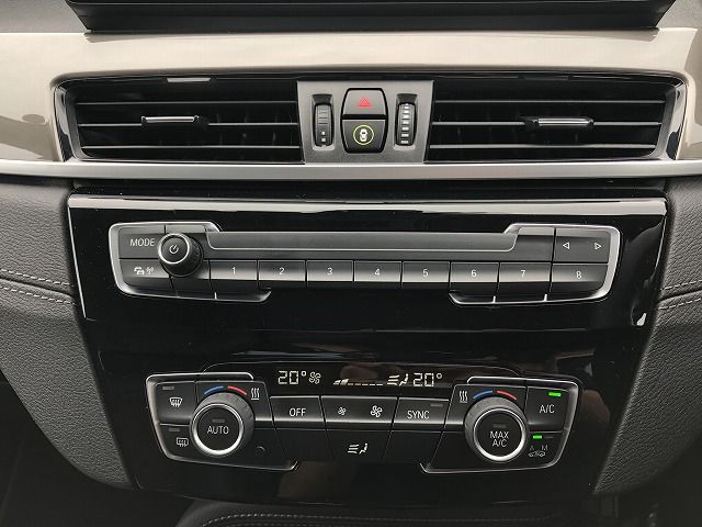 X1 sDrive18i RHD